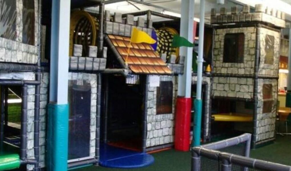 Play Palace