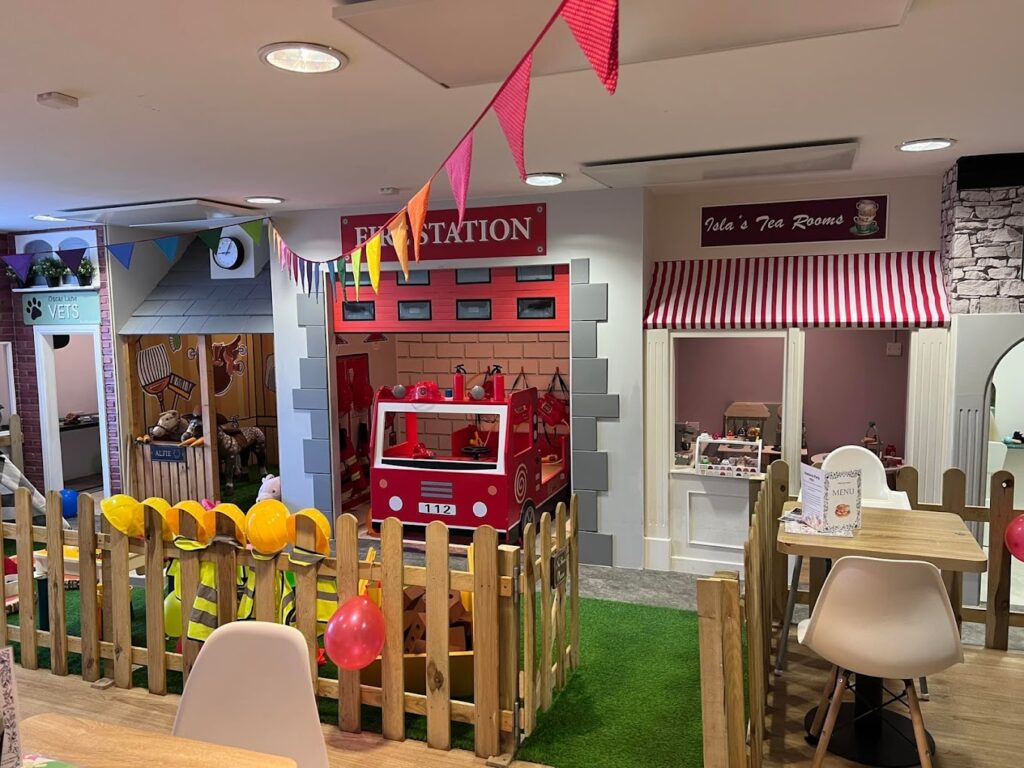 play area at Little Burrowers